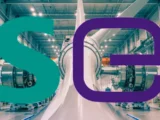 Siemens-Aktie steigt dank sinkender Ölpreise und starker Auftragslage deutlich an.