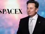 SpaceX-Rakete vor Börsenchart nach Rekord-IPO.