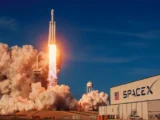SpaceX Börsengang 2026: Elon Musk mit Starlink und Starship beim größten IPO aller Zeiten.