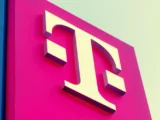 Deutsche Telekom Aktie Kursentwicklung mit T-Mobile Logo