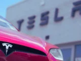 Tesla Model Y als Robotaxi ohne Fahrer in Miami