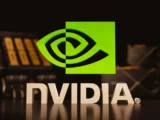 Nvidia Aktie steigt dank KI-Boom und starken Quartalszahlen Richtung Rekordhoch