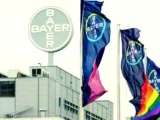 Bayer Aktie im Fokus: Agrar-, Pharma- und Rechtsrisiken beeinflussen die Entwicklung des DAX-Konzerns.