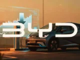 BYD-Aktie bei 42 HKD: Rekordumsatz, steigender Gewinn und internationale Expansion trotz wachsendem Wettbewerbsdruck.