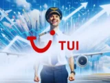 TUI Flugzeug am Gate eines Ferienflughafens